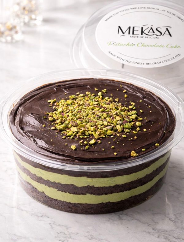 Pistaschio Chocolate Cake