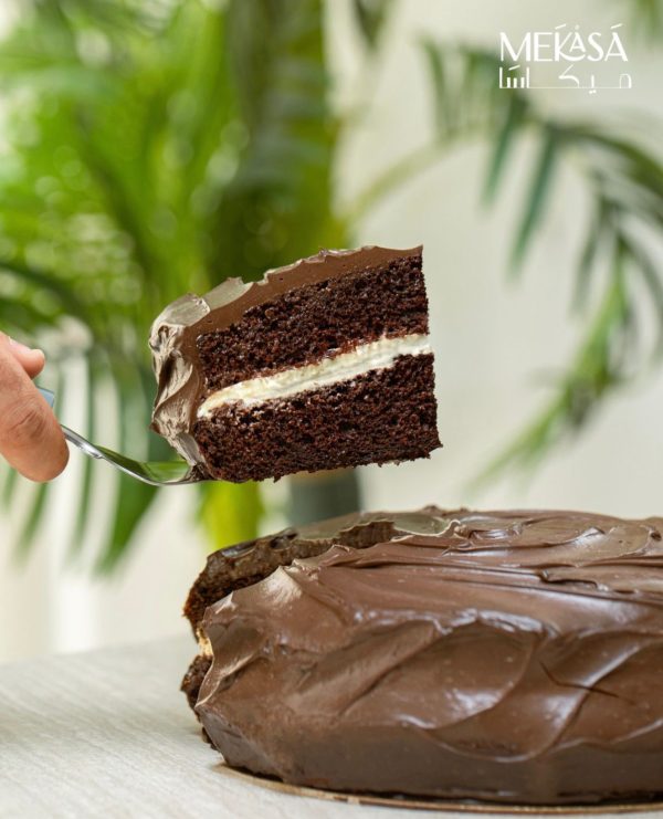 Black & White Chocolate Cake (SLICE)