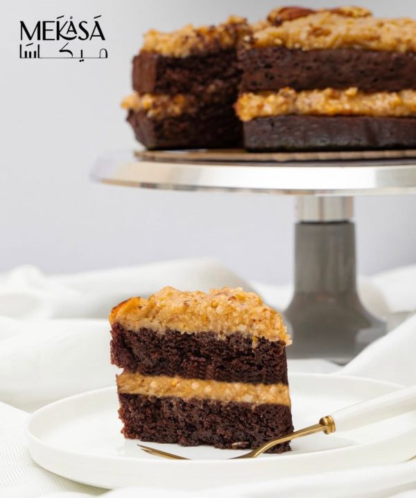 Pecan Chocolate Cake (SLICE)